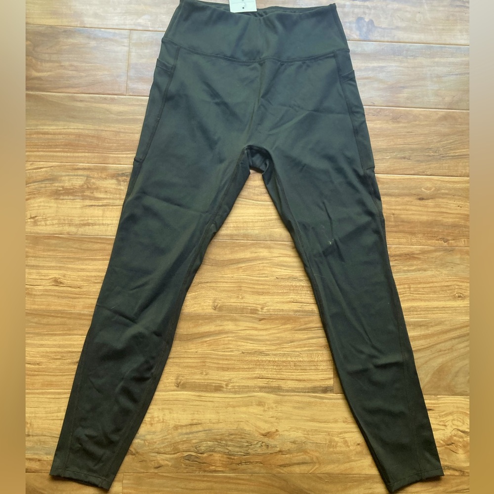 Brand new Halara leggings with tags